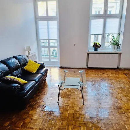 Nowowiejska Flat With A Balcony Wroclaw Exterior photo